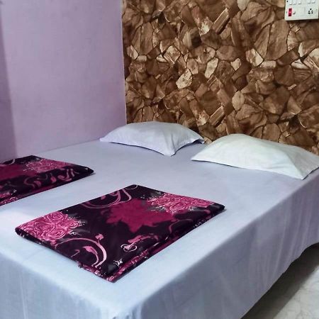 Mother Hostel Варанаси Экстерьер фото