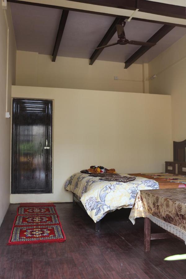 Mother Hostel Варанаси Экстерьер фото
